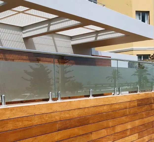 round spigot balustrades