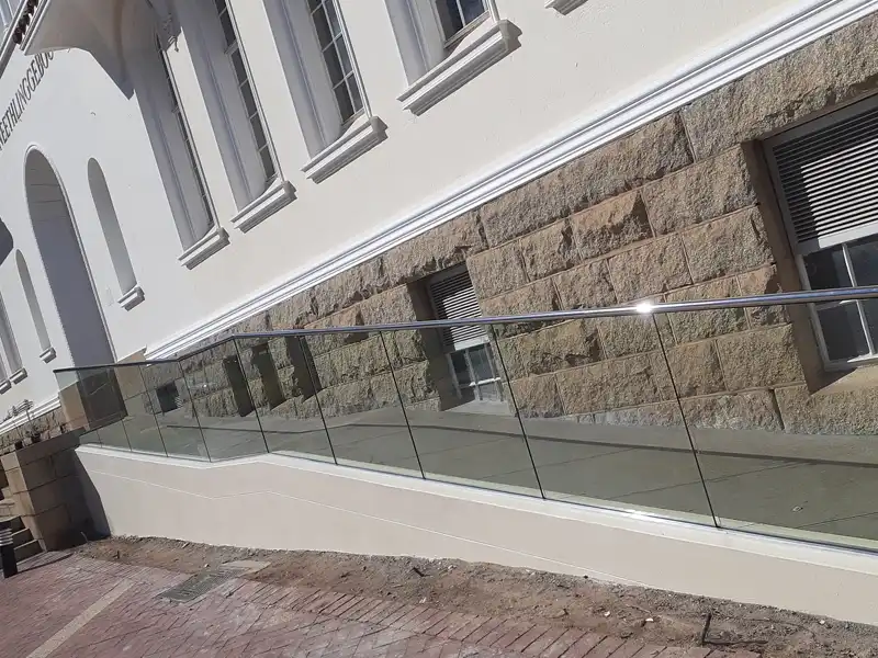 stellenbosch univerisity balustrade installation