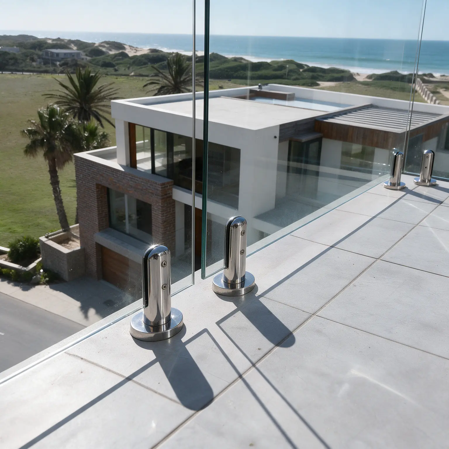 Round bullet stainless steel spigot glass balustrade