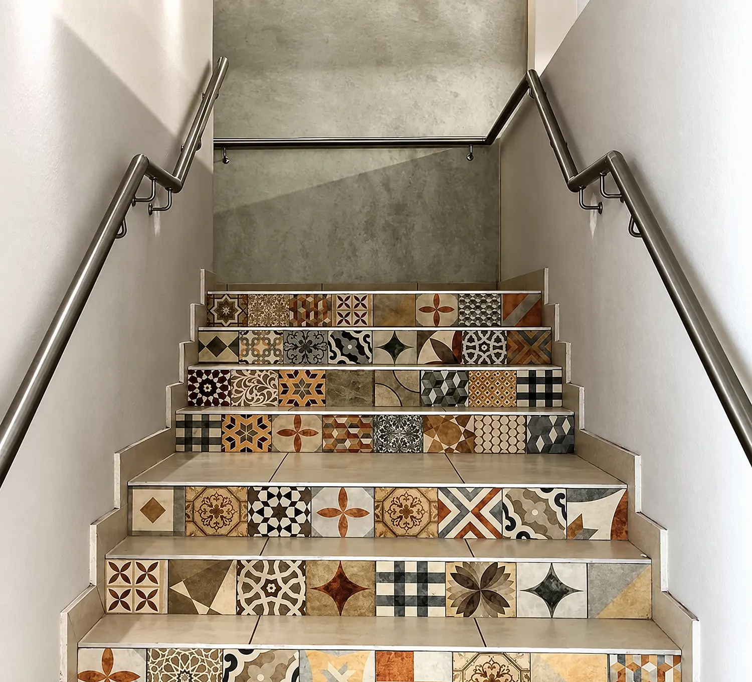Architectural stainless steel handrail