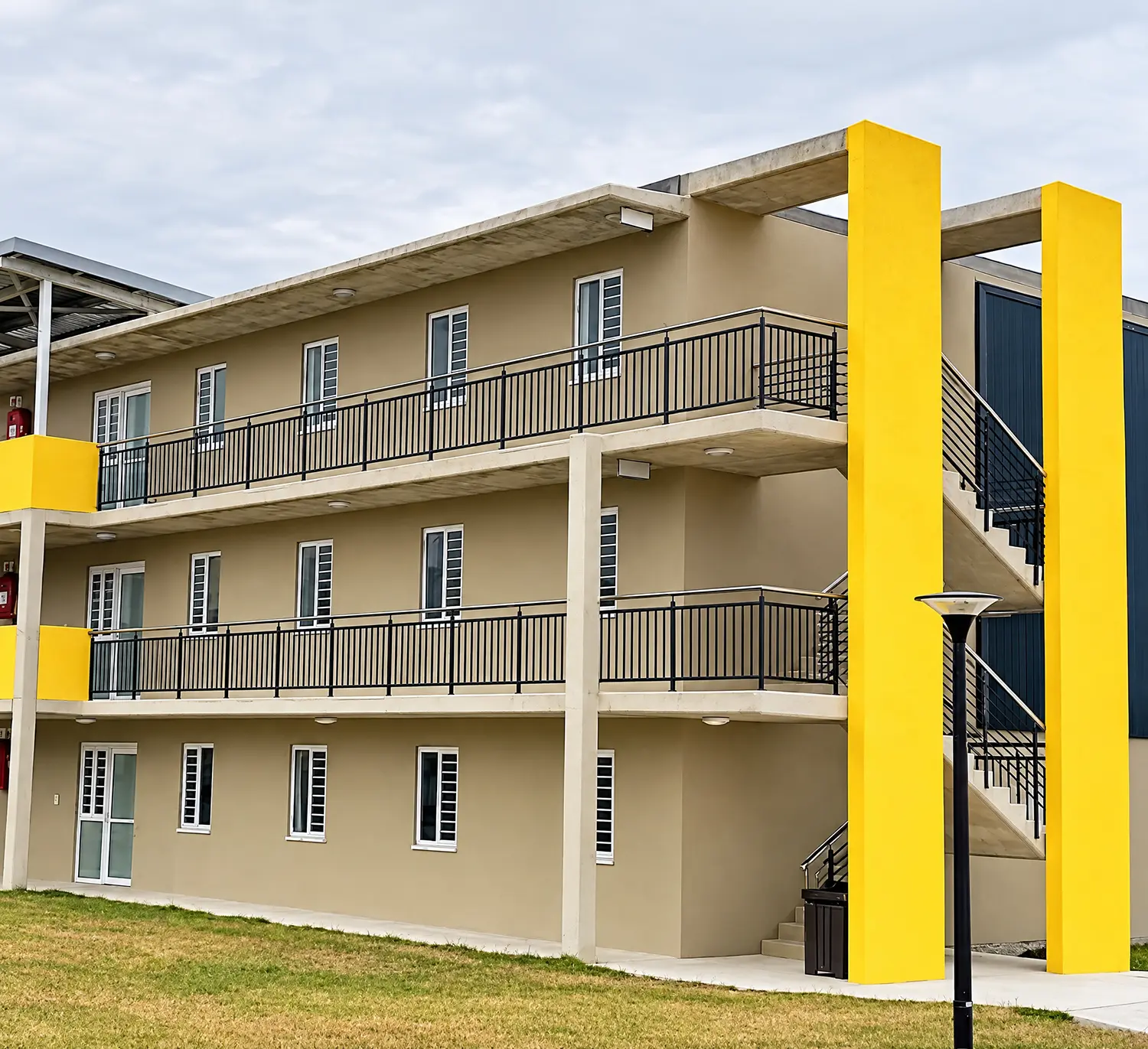 Contemporary stainless steel vertical filler bar balustrade